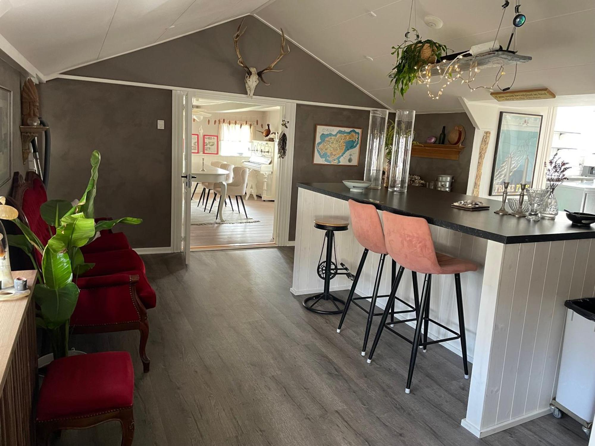 Hotel Strandgaarden Vesterø Havn Екстериор снимка